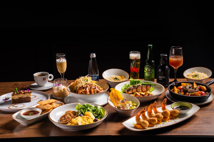 A selection of starters, main courses, desserts and drinks photographed for Renne’s Bogotá Gourmet 2026 menus.
